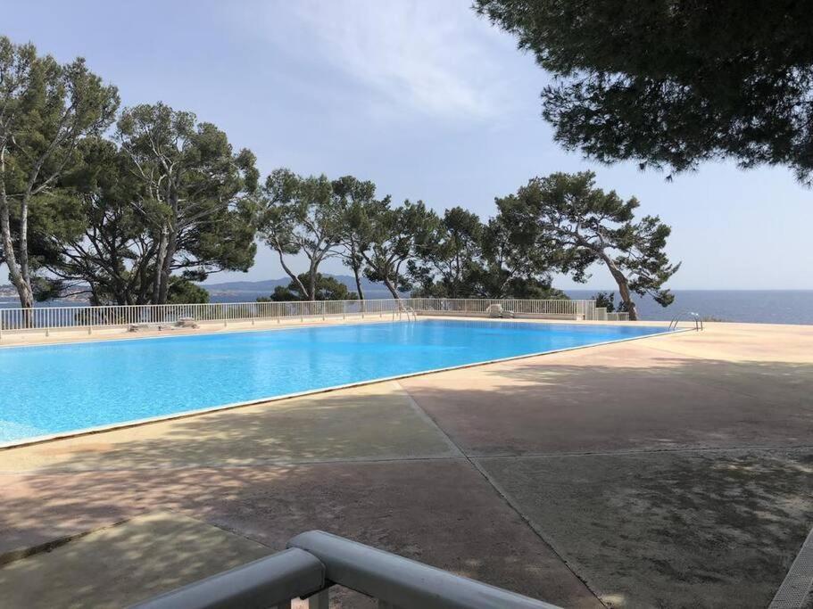 Athena Ohana, Les Pieds Dans L'Eau バンドール エクステリア 写真